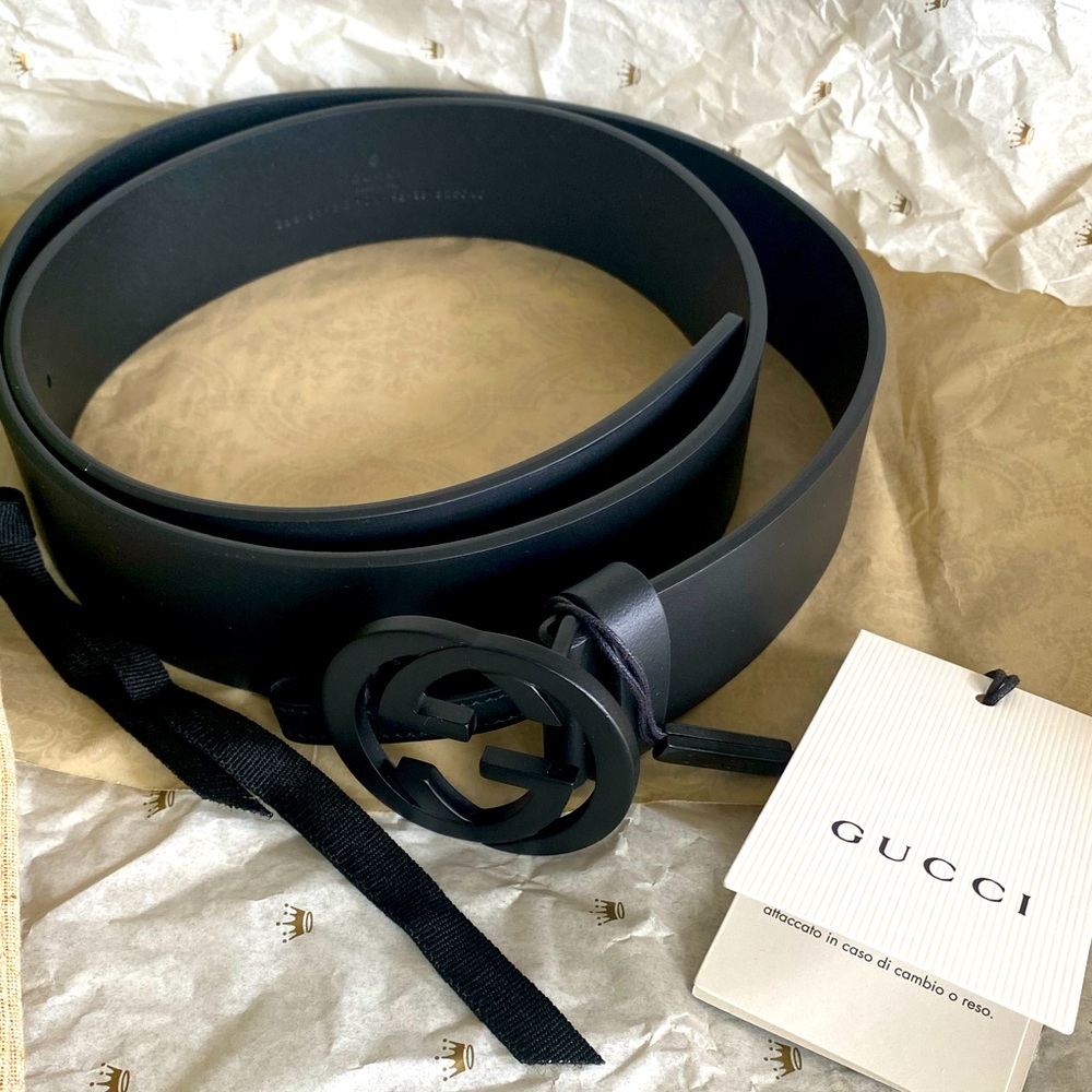 Authentic Gucci Interlocking G Leather belt
